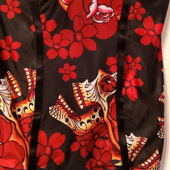 Iron Fist Dia de los Muertes Day of the Dead Sugar Skull Siesta corset top NWTxl - Picture 7 of 7